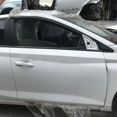 İ20 Sağ Ön Kapı 2024